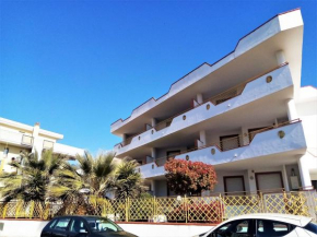 Modern Apartment at Villa Rosa di Martinsicuro near Sea Villa Rosa